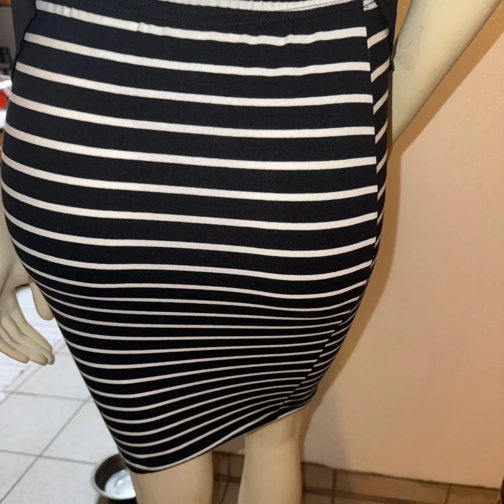 Black & White Striped Knit Pencil Mini Skirt XS Stretch Jersey Bodycon